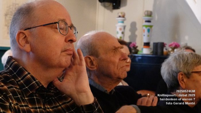 DSC04970- Knillispoort - debat 2029 - herdenken of vieren- 24mei2025 - foto GerardMontE web DSC04970- Knillispoort - debat 2029 - herdenken of vieren- 24mei2025 - foto GerardMontE web