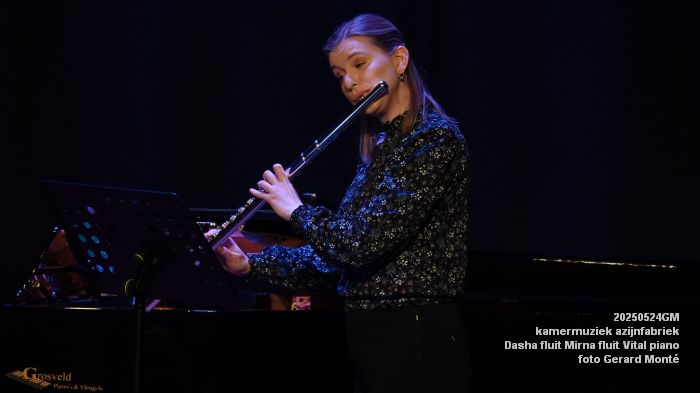 DSC04886- kamermuziek azijnfabriek - Dasha-Mirna-Vital - 24mei2025 - foto GerardMontE web