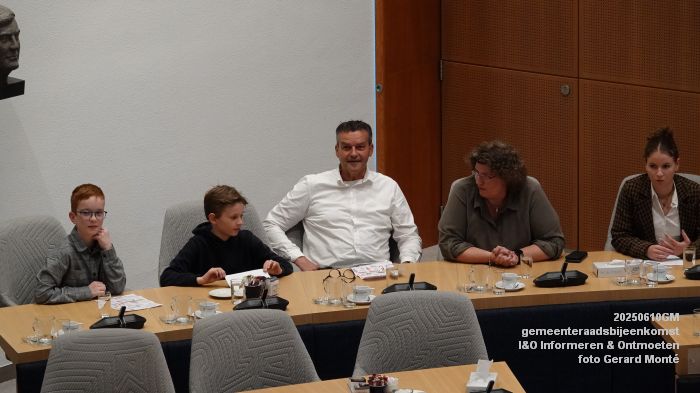 DSC06767- i en o - gemeenteraadsbijeenkomst- I-O Informeren-Ontmoeten - 10juni2025 - foto GerardMontE web DSC06767- i en o - gemeenteraadsbijeenkomst- I-O Informeren-Ontmoeten - 10juni2025 - foto GerardMontE web