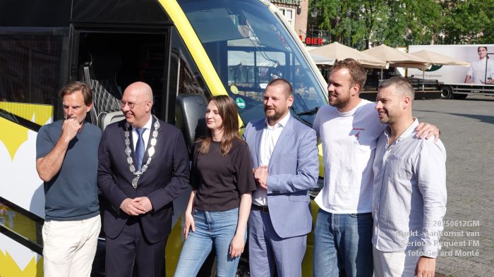 DSC06965- Markt - aankomst Serious Request FM - 12juni2025 - foto GerardMontE web DSC06965- Markt - aankomst Serious Request FM - 12juni2025 - foto GerardMontE web