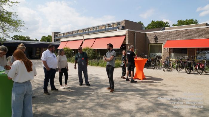 DSC06110- Kleding - en speelgoedbank Waalstraat opening - 19juni2025 - foto GerardMontE web DSC06110- Kleding - en speelgoedbank Waalstraat opening - 19juni2025 - foto GerardMontE web