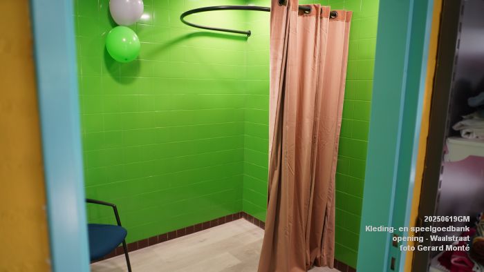 DSC06217- Kleding - en speelgoedbank Waalstraat opening - 19juni2025 - foto GerardMontE web DSC06217- Kleding - en speelgoedbank Waalstraat opening - 19juni2025 - foto GerardMontE web