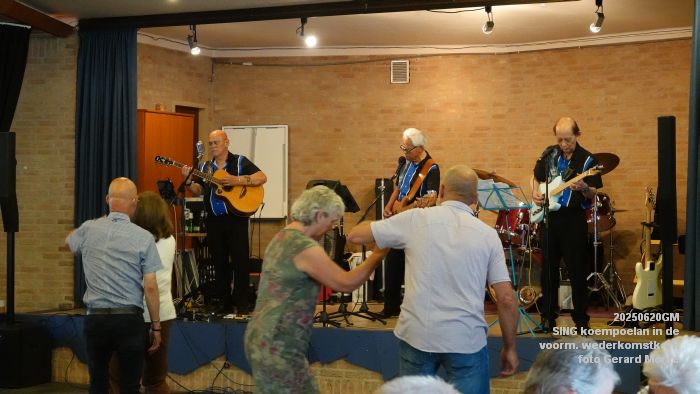 DSC08495- SING koempoelan in de voorm wederkomstkerk - 20juni2025 -  foto GerardMontE web