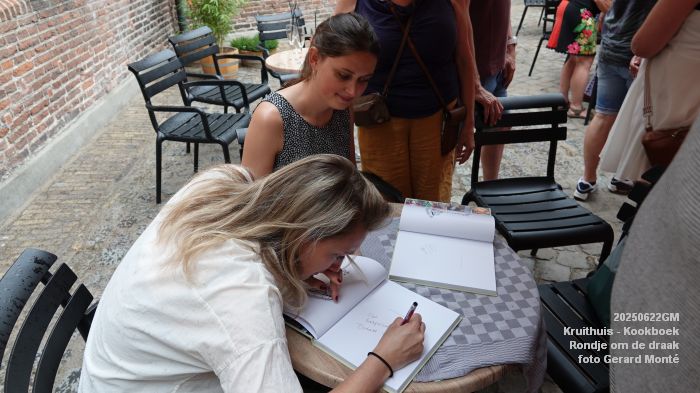 DSC08871- Kruithuis Kookboek Rondje om de draak - 22juni2025 - foto GerardMontE web DSC08871- Kruithuis Kookboek Rondje om de draak - 22juni2025 - foto GerardMontE web