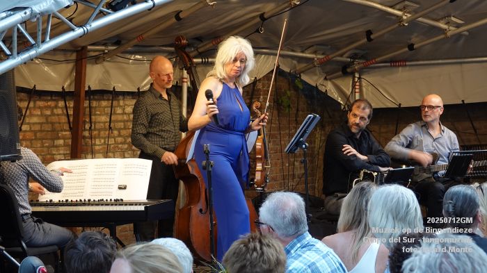 DSC01074- Muziek op de Binnendieze - Grupo del Sur - 12julii2025 -  foto GerardMontE web