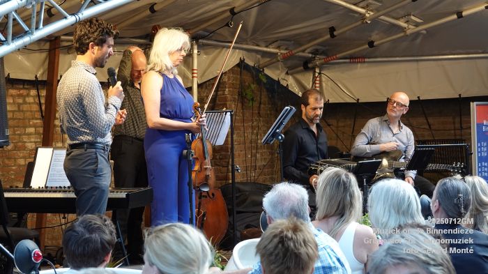 DSC01082- Muziek op de Binnendieze - Grupo del Sur - 12julii2025 -  foto GerardMontE web