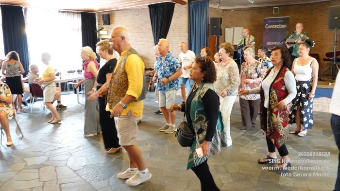 DSC01319- SING koempoelan in de voorm wederkomstkerk - 18julii2025 -  foto GerardMontE