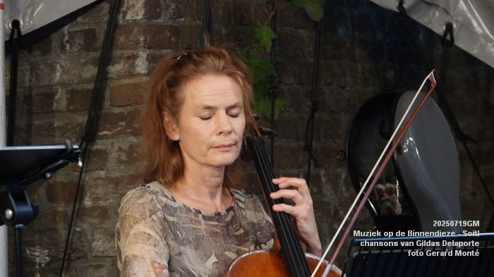 DSC01542- Muziek op de Binnendieze - Soit- muziek van Gildas Delaporte - 19julii2025 -  foto GerardMontE
