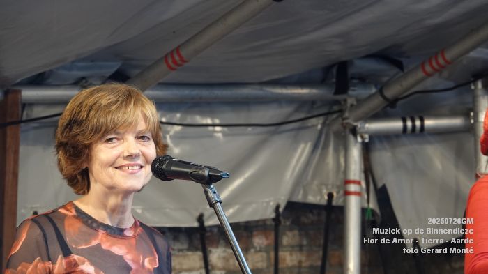 DSC01674- Muziek op de Binnendieze - Flor de Amor - 26julii2025 -  foto GerardMontE