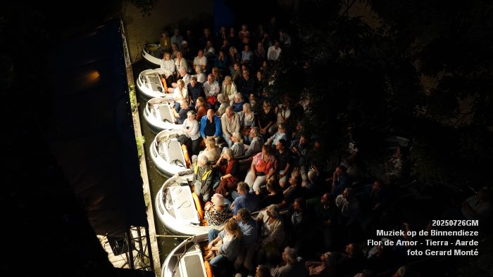 DSC01761- Muziek op de Binnendieze - Flor de Amor - 26julii2025 -  foto GerardMontE