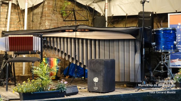 DSC02611- Muziek op de Binnendieze - Edges of Europe - 16aug2025 -  foto GerardMontE