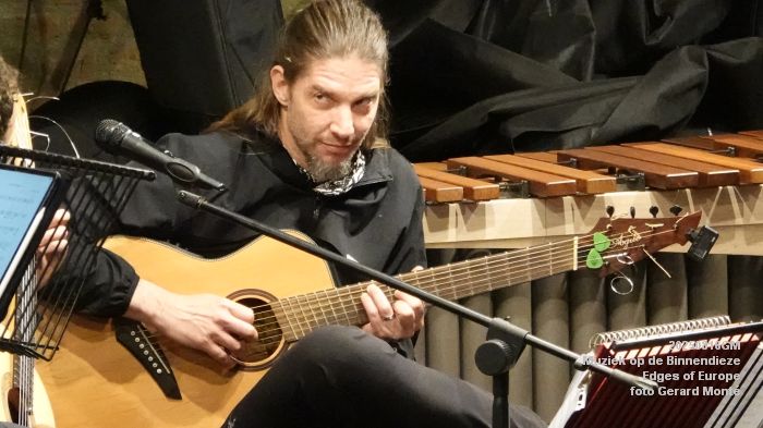 DSC02628- Muziek op de Binnendieze - Edges of Europe - 16aug2025 -  foto GerardMontE