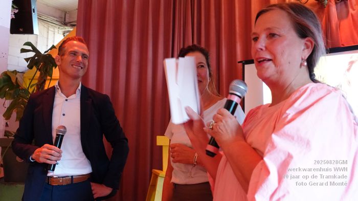 DSC03195- werkwarenhuis WWH 10 jaar op de Tramkade - 28aug2025 -  foto GerardMontE