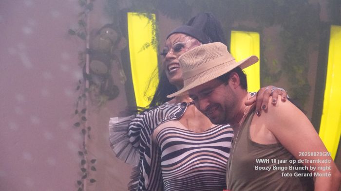 DSC03387- werkwarenhuis WWH 10 jaar op de Tramkade - Boozy Bingo Brunch by night - 29aug2025 -  foto GerardMontE