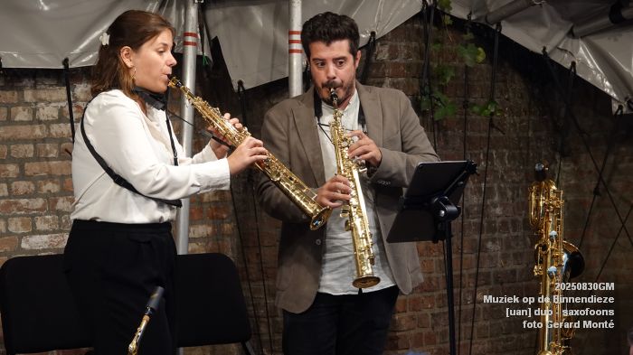 DSC03860- Muziek op de Binnendieze - [uan] duo - saxofoons - 30aug2025 -  foto GerardMontE