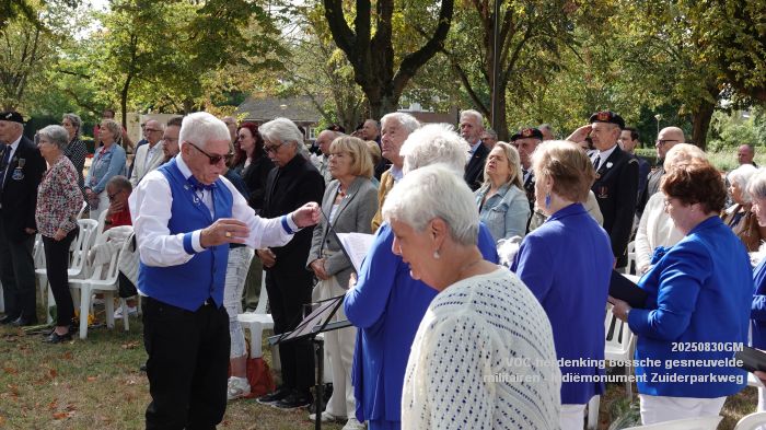 DSC03696- VOC herdenking Bossche gesneuvelde militairen - Indiemonument Zuiderparkweg - 30aug2025 - foto GerardMontE DSC03696- VOC herdenking Bossche gesneuvelde militairen - Indiemonument Zuiderparkweg - 30aug2025 - foto GerardMontE