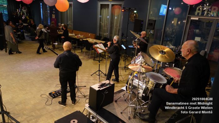 DSC06985- Dansmatinee - Midnight - Windkracht 5 Groote Wielen - 4okt2025 -  foto GerardMontE