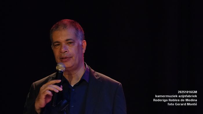 DSC09271- kamermuziek azijnfabriek - Roderigo Robles de Medina - 16okt2025 -  foto GerardMontE