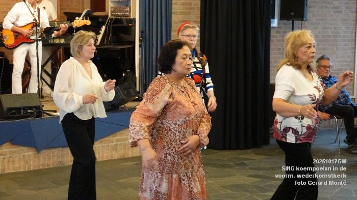 DSC09531- SING koempoelan in de voorm wederkomstkerk - 17okt2025 -  foto GerardMontE