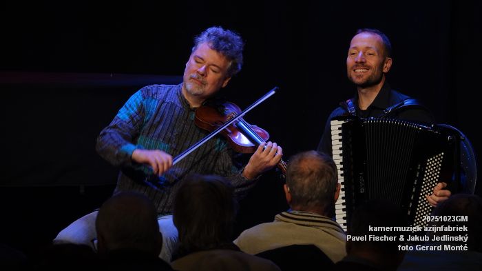 DSC00302- kamermuziek azijnfabriek - Pavel Fischer en Jakub Jedlinsky - 23okt2025 -  foto GerardMontE