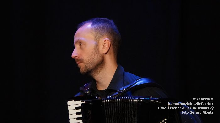 DSC00314- kamermuziek azijnfabriek - Pavel Fischer en Jakub Jedlinsky - 23okt2025 -  foto GerardMontE