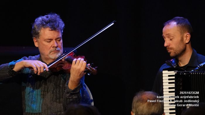 DSC00320- kamermuziek azijnfabriek - Pavel Fischer en Jakub Jedlinsky - 23okt2025 -  foto GerardMontE