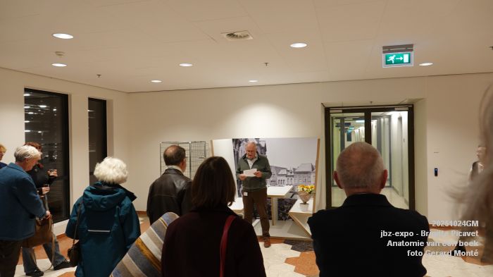 bDSC00340- jbz-expo - Brigitte Picavet - Anatomie van een boek - 24okt2025 - foto GerardMontE bDSC00340- jbz-expo - Brigitte Picavet - Anatomie van een boek - 24okt2025 - foto GerardMontE