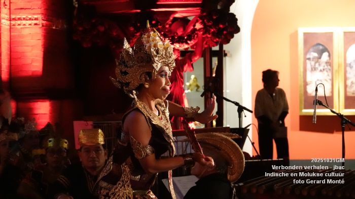 DSC01103- Verbonden verhalen - JBAC - Indische en Molukse cultuur - 31okt2025 - foto GerardMontE DSC01103- Verbonden verhalen - JBAC - Indische en Molukse cultuur - 31okt2025 - foto GerardMontE