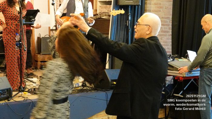 DSC02969- SING koempoelan in de voorm wederkomstkerk - 21nov2025 -  foto GerardMontE