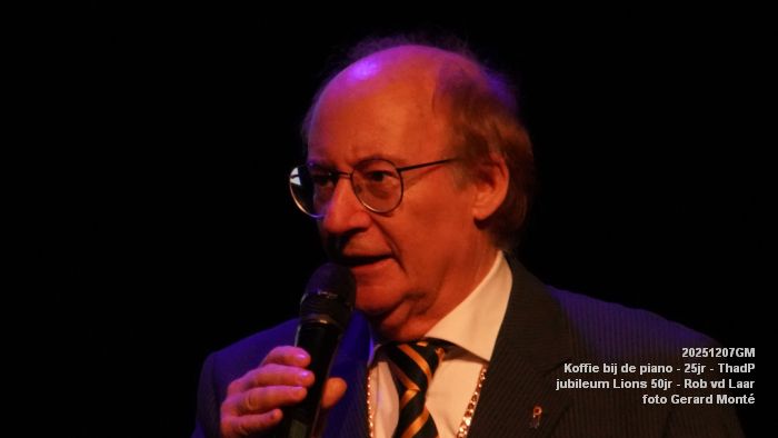 DSC08033- Koffie bij de piano - 25jr - jubileum Lions 50 Rob van de Laar - ThadP - 7dec2025 -  foto GerardMontE
