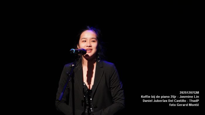 DSC07945- Koffie bij de piano - 25jr - Jasmine Lin - Daniel Juberias Del Castillo - ThadP - 7dec2025 -  foto GerardMontE