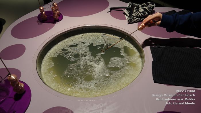 DSC08866- Design Museum Den Bosch - Van Bauhaus naar Mekka - 31dec2025 - foto GerardMontE DSC08866- Design Museum Den Bosch - Van Bauhaus naar Mekka - 31dec2025 - foto GerardMontE
