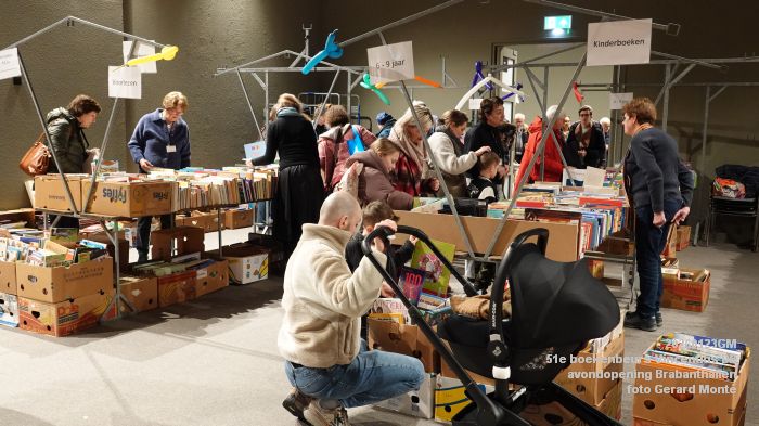 gDSC01321- 51e boekenbeurs Vincentius - Brabanthallen avondopening - 23jan2026 -  foto GerardMontE