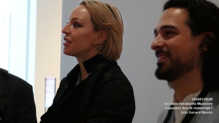 DSC01597- het Noordbrabants Museum - Ben ik mannelijk -  29jan026 - foto GerardMontE
