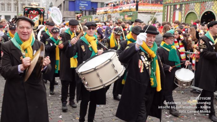 DSC03470- Oeteldonk carnavalszondag intocht bij stadhuis Markt - 15feb2026 - foto GerardMontE DSC03470- Oeteldonk carnavalszondag intocht bij stadhuis Markt - 15feb2026 - foto GerardMontE