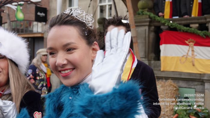 DSC03293- Oeteldonk carnavalszondag intocht bij stadhuis Markt - 15feb2026 - foto GerardMontE DSC03293- Oeteldonk carnavalszondag intocht bij stadhuis Markt - 15feb2026 - foto GerardMontE