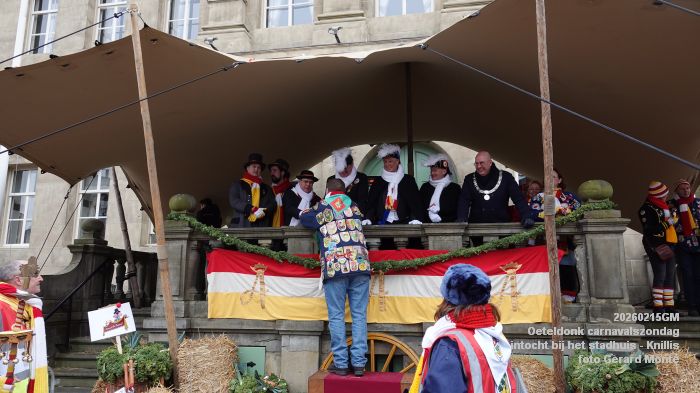 DSC03362- Oeteldonk carnavalszondag intocht bij stadhuis Markt - 15feb2026 - foto GerardMontE DSC03362- Oeteldonk carnavalszondag intocht bij stadhuis Markt - 15feb2026 - foto GerardMontE