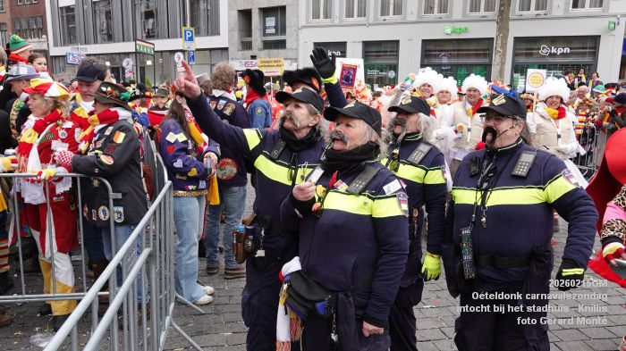 DSC03375- Oeteldonk carnavalszondag intocht bij stadhuis Markt - 15feb2026 - foto GerardMontE DSC03375- Oeteldonk carnavalszondag intocht bij stadhuis Markt - 15feb2026 - foto GerardMontE