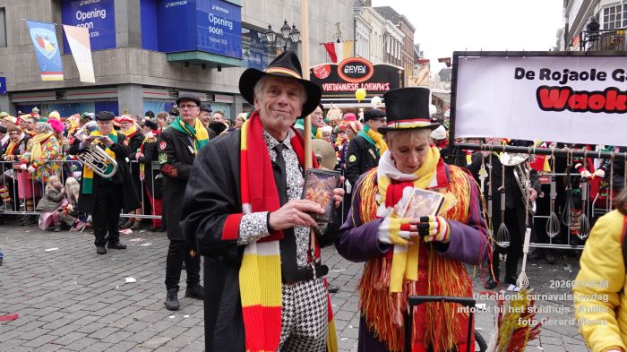 DSC03436- Oeteldonk carnavalszondag intocht bij stadhuis Markt - 15feb2026 - foto GerardMontE DSC03436- Oeteldonk carnavalszondag intocht bij stadhuis Markt - 15feb2026 - foto GerardMontE