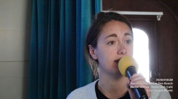 DSC06227- Sanne Schraa - Verzetsvrouwen in Den Bosch - Historisch Cafe -Knillispoort - 18apr2026 - foto GerardMontE DSC06227- Sanne Schraa - Verzetsvrouwen in Den Bosch - Historisch Cafe -Knillispoort - 18apr2026 - foto GerardMontE