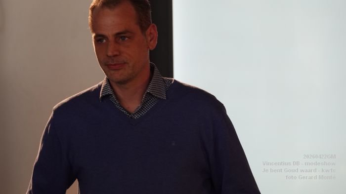 DSC06764- Vincentius DB - modeshow Goud waard - workplaza kw1c - 22apr2026 - foto GerardMontE
