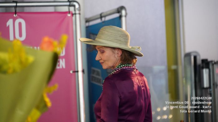 DSC06837-DSC09279- Vincentius DB - modeshow Goud waard - workplaza kw1c - 22apr2026 - foto GerardMontE