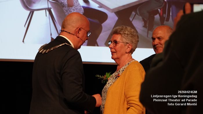 DSC07500- Lintjesregen tgv Koningsdag - Pleinzaal Theater aan de Parade - 24apr2026 - foto GerardMontE