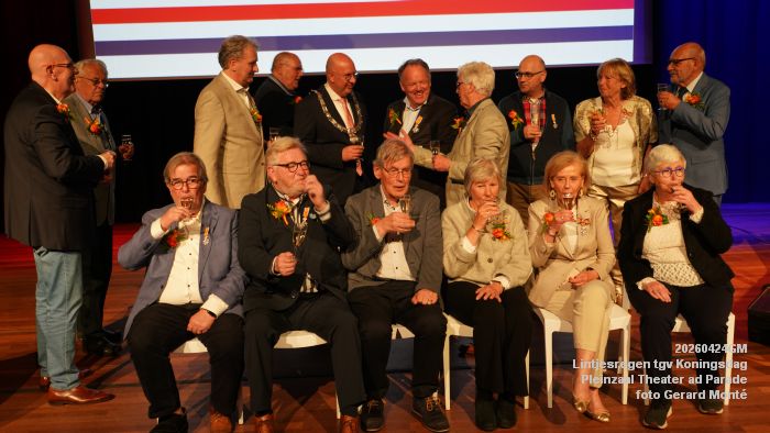 DSC07857-DSC09313- Lintjesregen tgv Koningsdag - Pleinzaal Theater aan de Parade - 24apr2026 - foto GerardMontE