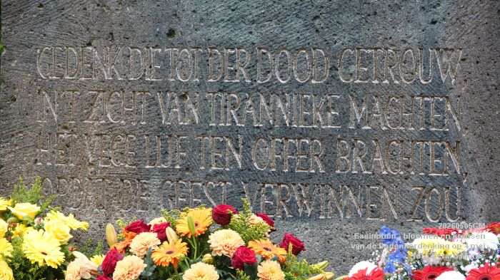 DSC00109- Casinotuin - bloemen en kransen van de Dodenherdenking - 5mei2026 - foto GerardMontE DSC00109- Casinotuin - bloemen en kransen van de Dodenherdenking - 5mei2026 - foto GerardMontE