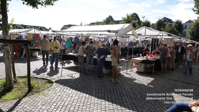 DSC07161- kunstmarkt Artibosch Parade - platenmarkt Sint-Janskerkhof - 6sep2026 - foto GerardMontE DSC07161- kunstmarkt Artibosch Parade - platenmarkt Sint-Janskerkhof - 6sep2026 - foto GerardMontE