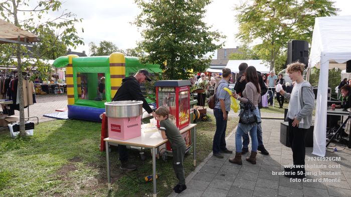 eDSC09927- wijkwerkplaats oost - braderie tgv het 50-jarig bestaan - 26sep2026 - foto GerardMontE